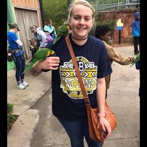 Meet your Posher, Haleigh denise